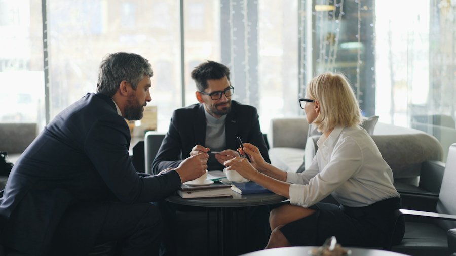 A lawyer explaining the wrongful death claim process to a family